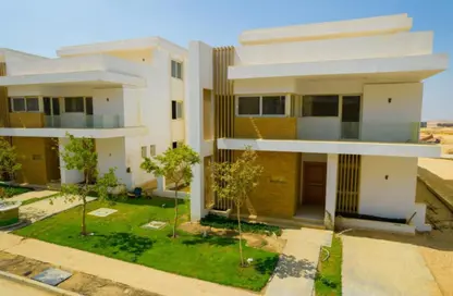 Townhouse - 4 Bedrooms - 4 Bathrooms for sale in Mountain View iCity - 5th Settlement Compounds - The 5th Settlement - New Cairo City - Cairo