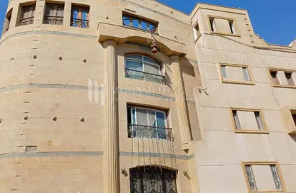 Villa - 7+ Bedrooms - 6 Bathrooms for sale in Touristic Zone 1 - Touristic Zone - Al Motamayez District - 6 October City - Giza