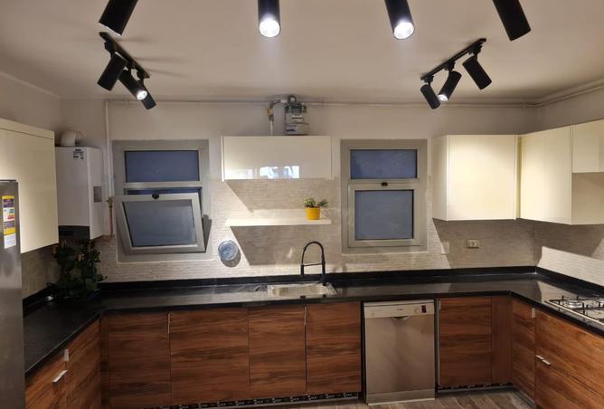 8324051 - Property Image 2