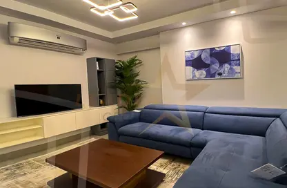 Apartment - 2 Bedrooms - 2 Bathrooms for sale in Sky line - Smouha - Hay Sharq - Alexandria