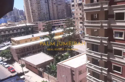 Apartment - 3 Bedrooms - 1 Bathroom for sale in Khalil Hamada St. - Miami - Hay Awal El Montazah - Alexandria