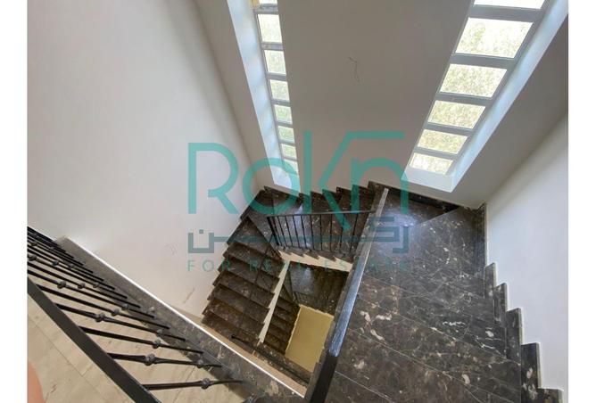 8046400 - Property Image 3