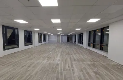 Office Space - Studio - 3 Bathrooms for rent in One Ninety Mall - South Teseen St. - The 5th Settlement - New Cairo City - Cairo