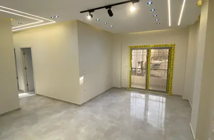 شقة - 2 غرف نوم - 1 حمام للبيع في الاندلس العائلي - حى الاندلس - مدينة القاهرة الجديدة - القاهرة