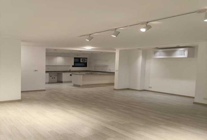 8092932 - Property Image 2