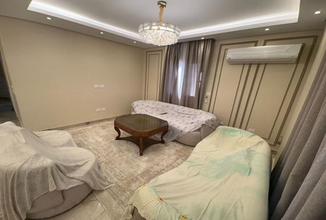 8238510 - Property Image 2