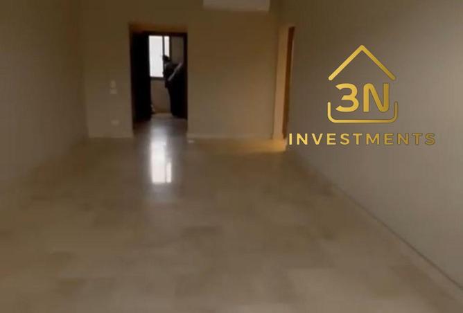 8360020 - Property Image 2