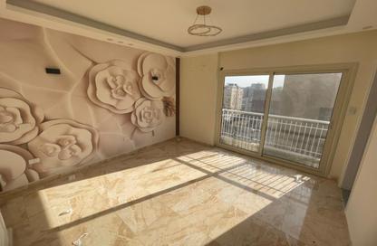 دوبلكس - 3 غرف نوم - 2 حمامات للبيع في شارع المسجد الاقصي - المهندسين - الجيزة