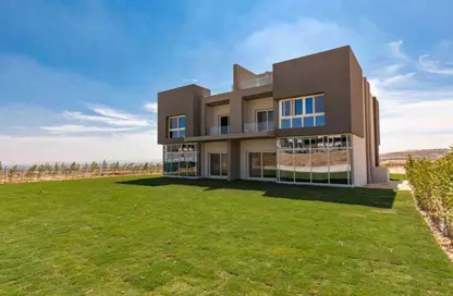 Villa - 5 Bedrooms - 5 Bathrooms for sale in Etapa - Sheikh Zayed Compounds - Sheikh Zayed City - Giza