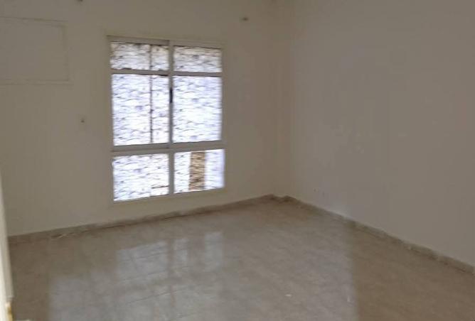 8183061 - Property Image 3