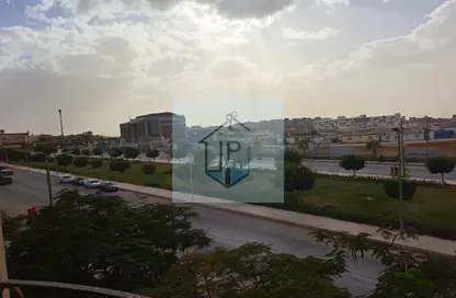 Apartment - 3 Bedrooms - 2 Bathrooms for rent in Al Shouyfat St. - District 1 - The 5th Settlement - New Cairo City - Cairo