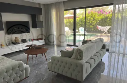 Apartment - 3 Bedrooms - 3 Bathrooms for rent in Lake View Residence - 5th Settlement Compounds - The 5th Settlement - New Cairo City - Cairo