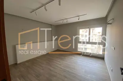 Apartment - 3 Bedrooms - 3 Bathrooms for sale in Mountain View iCity - 5th Settlement Compounds - The 5th Settlement - New Cairo City - Cairo