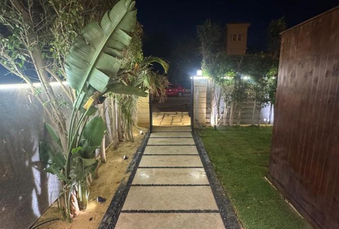 8092454 - Property Image 2