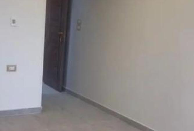 8296981 - صورة العقار 2