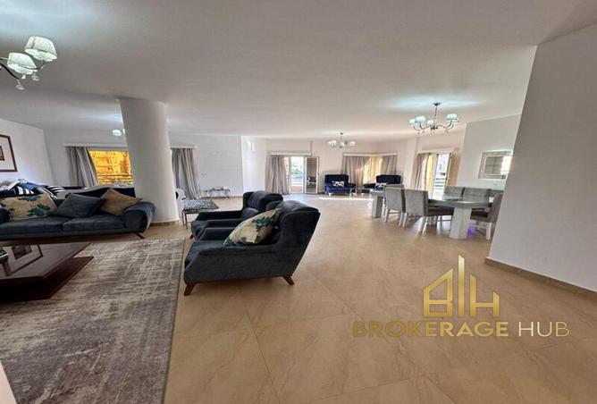 8020613 - Property Image 3