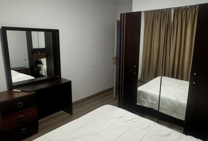 8347300 - Property Image 2