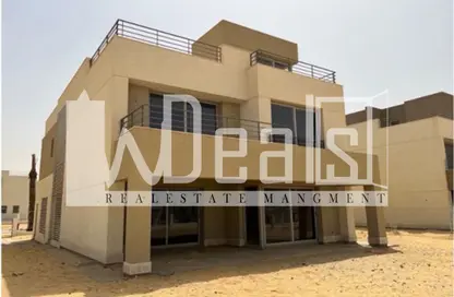 Villa - 4 Bedrooms - 6 Bathrooms for sale in Palm Hills New Cairo - 5th Settlement Compounds - The 5th Settlement - New Cairo City - Cairo