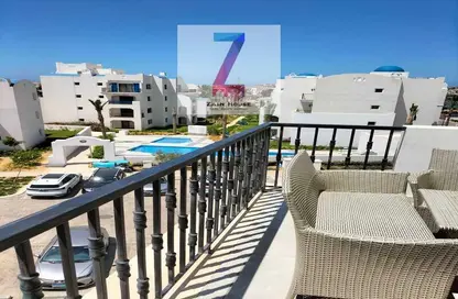 شاليه - 3 غرف نوم - 2 حمامات للبيع في مراسي - سيدي عبد الرحمن - الساحل الشمالي