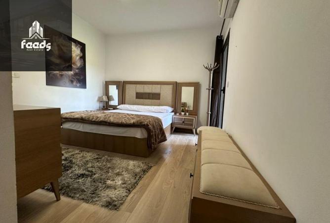 8327033 - Property Image 3