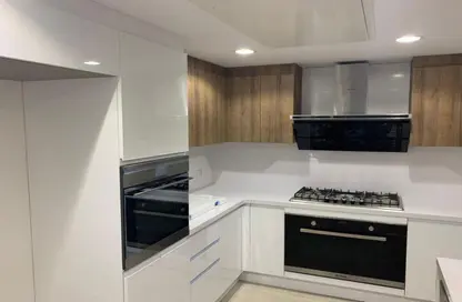 شقة - 3 غرف نوم - 3 حمامات للبيع في بيراميدز هايتس - طريق مصر اسكندرية الصحراوي - مدينة 6 أكتوبر - الجيزة