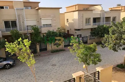 منزل مزدوج - 4 غرف نوم - 3 حمامات للبيع في جدار - كمبوندات 6 أكتوبر - مدينة 6 أكتوبر - الجيزة