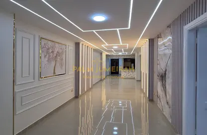 Apartment - 3 Bedrooms - 1 Bathroom for sale in Mahmoud Al Essawy St. - Miami - Hay Awal El Montazah - Alexandria