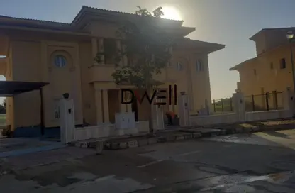 Villa - 5 Bedrooms - 5 Bathrooms for rent in Privado - Madinaty - Cairo