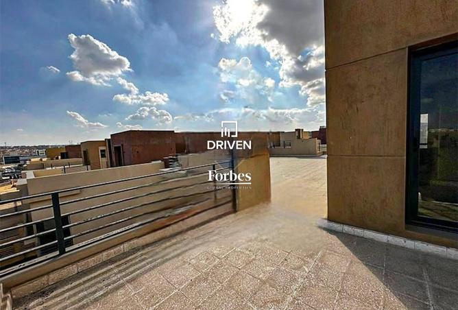 8069074 - Property Image 2