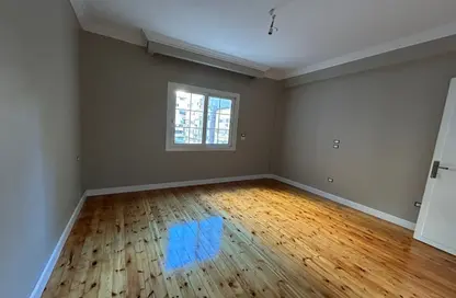 Apartment - 3 Bedrooms - 2 Bathrooms for rent in Roushdy St. - Roushdy - Hay Sharq - Alexandria