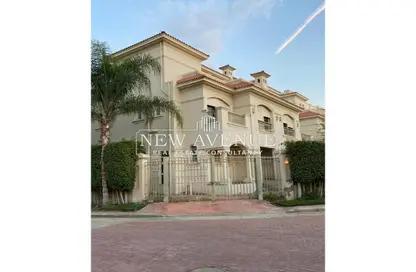 Twin House - 4 Bedrooms - 4 Bathrooms for sale in Al Patio 4 - El Patio - El Shorouk Compounds - Shorouk City - Cairo