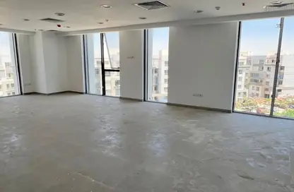 Office Space - Studio - 1 Bathroom for rent in Hyde Park Business District Mall - South Teseen St. - The 5th Settlement - New Cairo City - Cairo