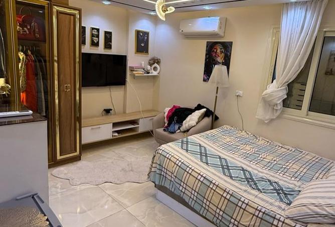 8174371 - Property Image 3