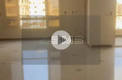 Apartment - 3 Bedrooms - 2 Bathrooms for rent in Al Gezira St. - South Investors Area - New Cairo City - Cairo