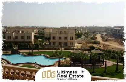 Apartment - 3 Bedrooms - 2 Bathrooms for sale in Street 10 - Greens - 6th District - Sheikh Zayed City - Giza