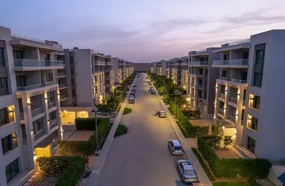 Apartment - 3 Bedrooms - 3 Bathrooms for sale in The Address East - 90 Street - The 5th Settlement - New Cairo City - Cairo
