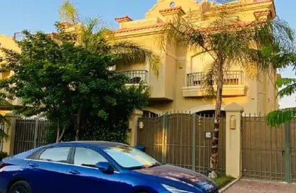 فيلا - 4 غرف نوم - 4 حمامات للبيع في الباتيو 5 ايست - الباتيو - كمبوندات الشروق - مدينة الشروق - القاهرة