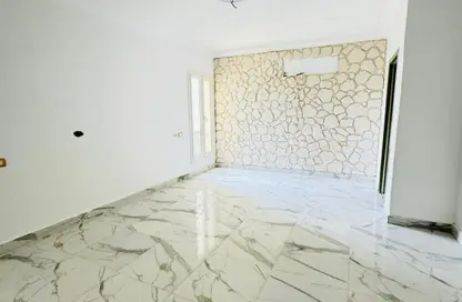 Apartment - 2 Bedrooms - 2 Bathrooms for sale in Mountain View Hyde Park - 5th Settlement Compounds - The 5th Settlement - New Cairo City - Cairo