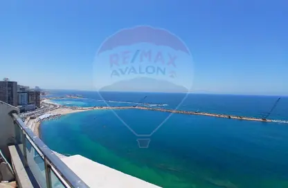 Apartment - 3 Bedrooms - 2 Bathrooms for sale in El Gaish Road - Sidi Beshr - Hay Awal El Montazah - Alexandria