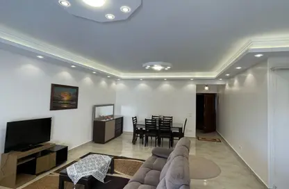 Apartment - 3 Bedrooms - 3 Bathrooms for sale in Beverly Hills Road - 17th District - Sheikh Zayed City - Giza