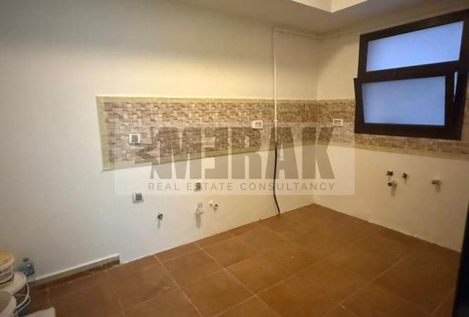 8318599 - Property Image 3