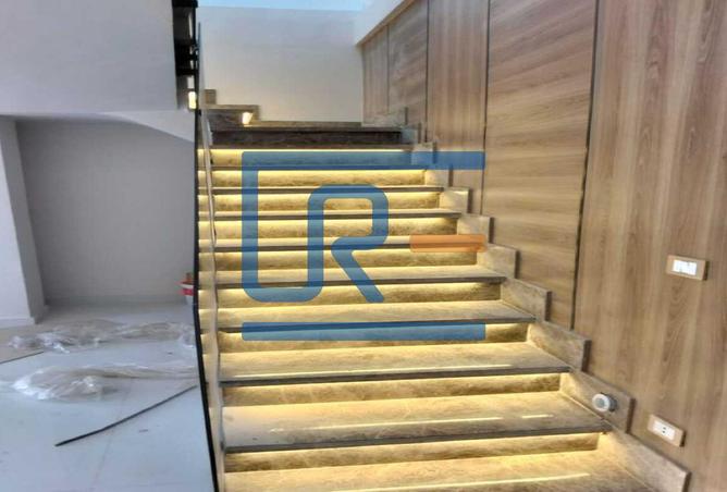 8034420 - Property Image 3