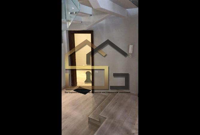 8067010 - Property Image 2