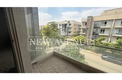 Apartment - 3 Bedrooms - 2 Bathrooms for sale in Galleria Moon Valley - South Investors Area - New Cairo City - Cairo Apartment - 3 Bedrooms - 2 Bathrooms for sale in Galleria Moon Valley - South Investors Area - New Cairo City - Cairo