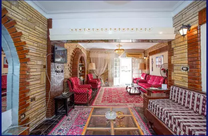 Apartment - 2 Bedrooms - 1 Bathroom for sale in Al Geish Road - Laurent - Hay Sharq - Alexandria