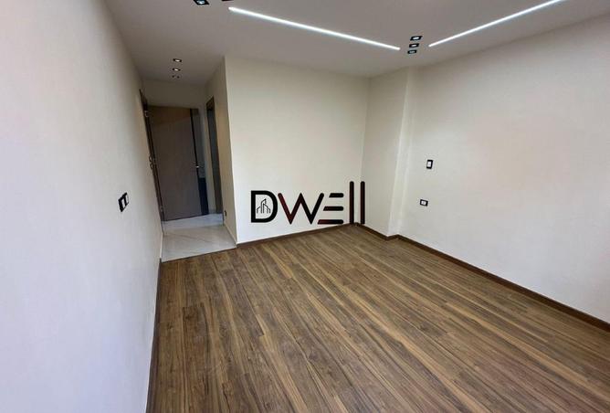 7910887 - Property Image 2