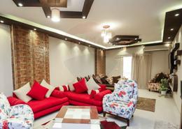 Apartment - 3 bedrooms for للايجار in Sant Giyn St. - Kafr Abdo - Roushdy - Hay Sharq - Alexandria