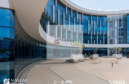 Office Space - Studio - 2 Bathrooms for sale in Smart Village - Cairo Alexandria Desert Road - 6 October City - Giza