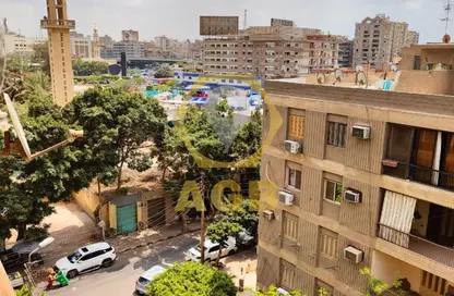 شقة - 3 غرف نوم - 2 حمامات للبيع في شارع الشيخ محمود - ميدان المحكمة - النزهة - القاهرة