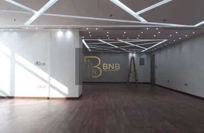 Co-Working Space - Studio - 2 Bathrooms for rent in Trivium Square - North Teseen St. - The 5th Settlement - New Cairo City - Cairo